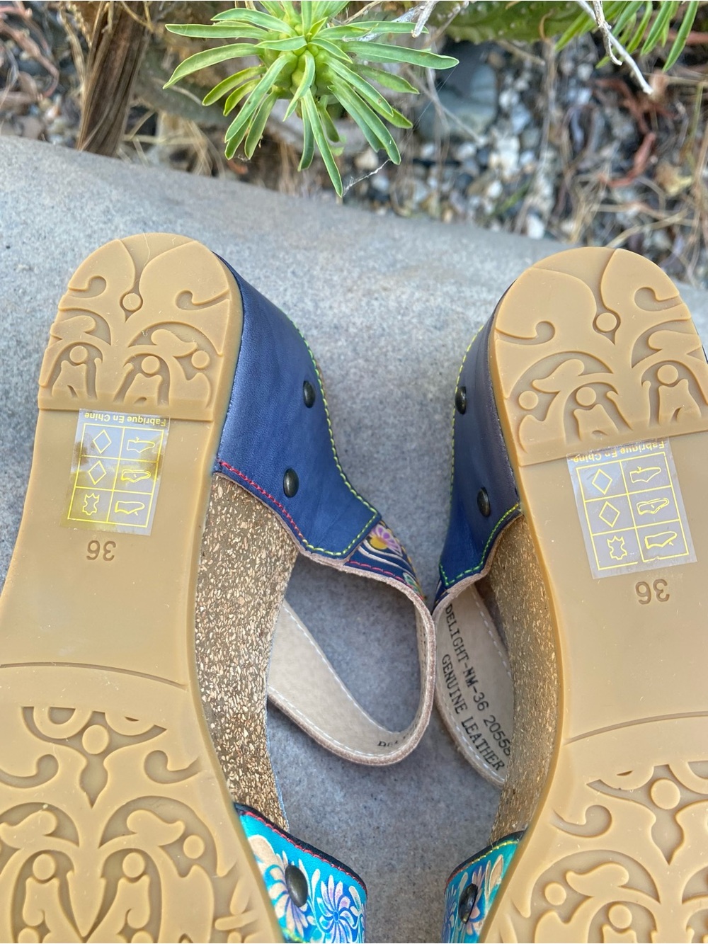 L'artiste Spring Step Floral Embellished Sandals - Picture 15 of 16